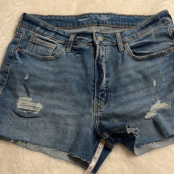 Old Navy Pants - Old Navy size 14 high-rise Jean shorts